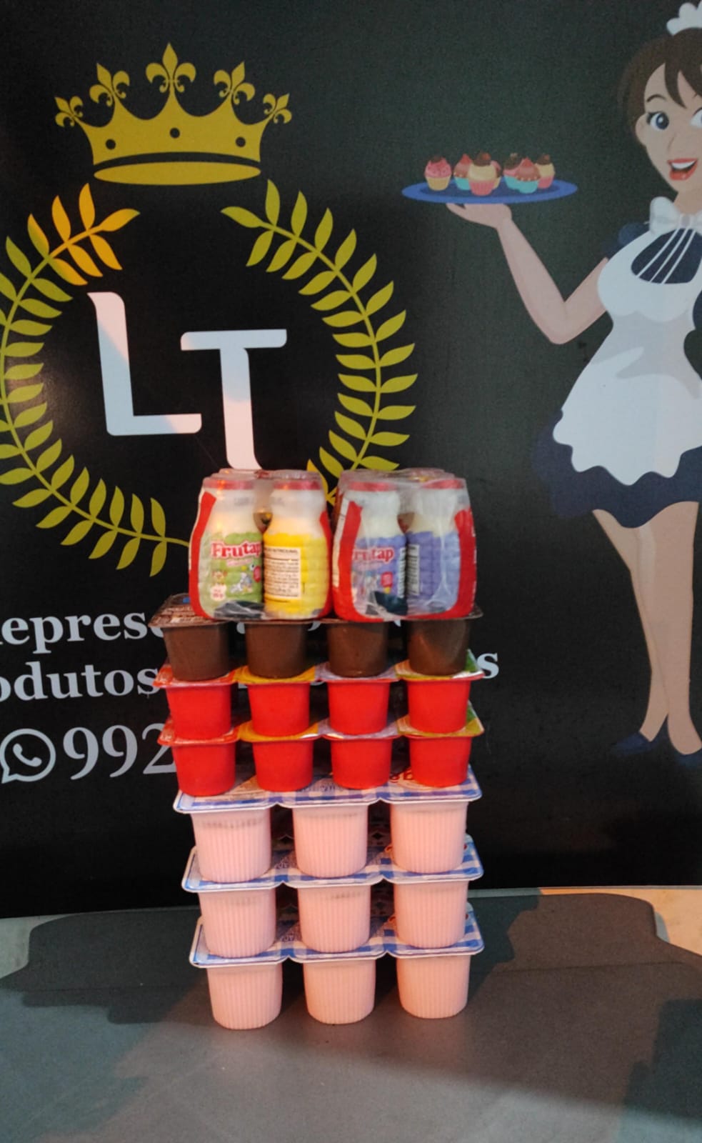 Kit com 3 polpas, 2 Frutapinho Morango, 2 Leite Fermentado e 1 Frutapinho Chocolate com 8 und