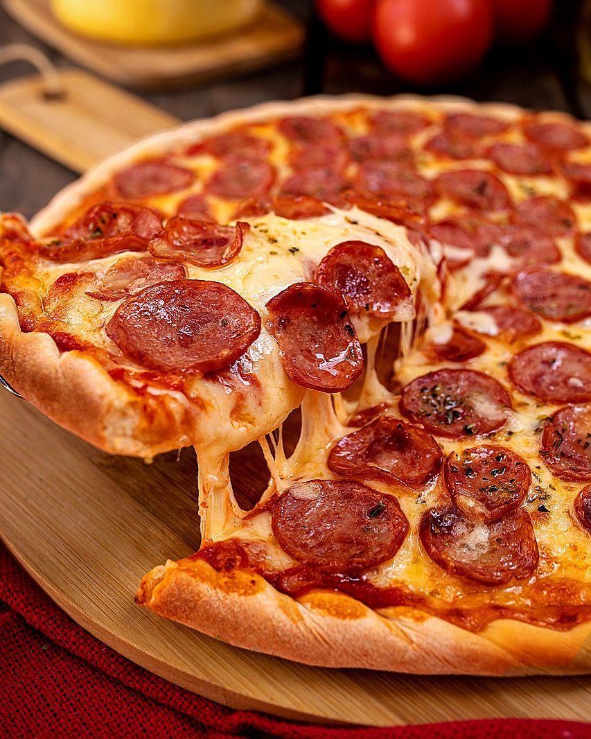 Pizza Calabresa c/ Catupiry